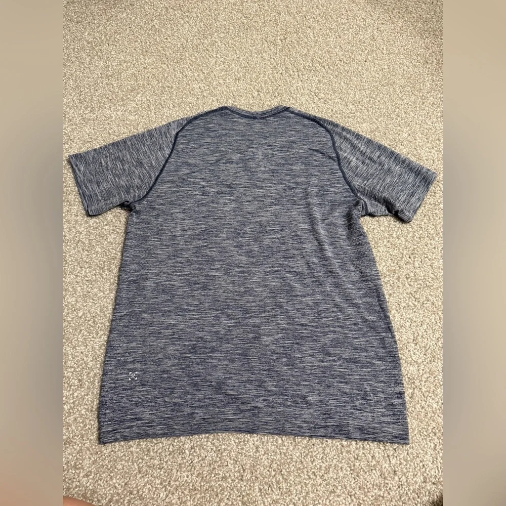 Lululemon Metal Vent Tech Surge Short Sleeve Deep Navy / White